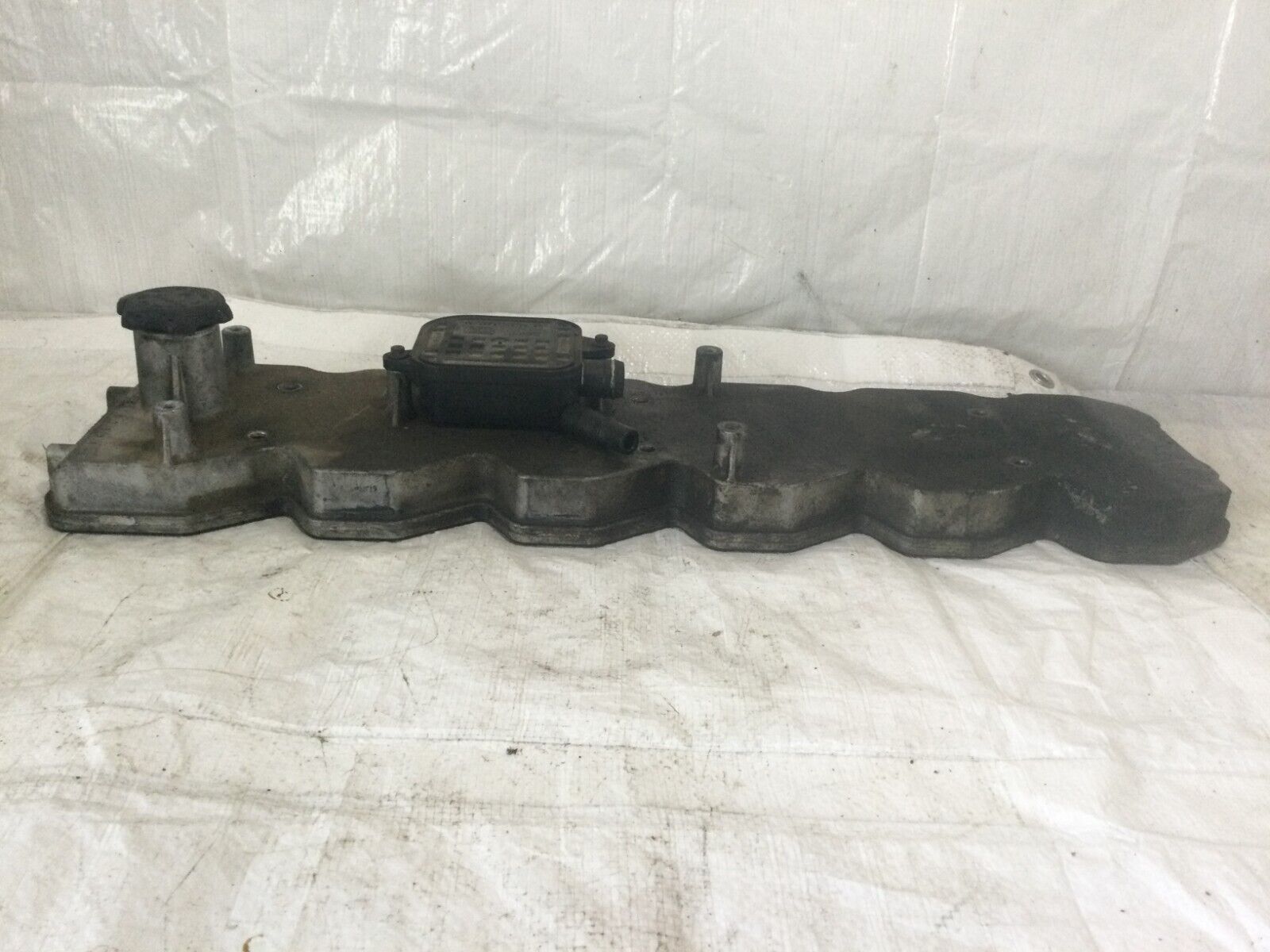 2003-2005 Dodge Ram 2500 5.9L Turbo Diesel Lower Valve Cover 153624 OEM