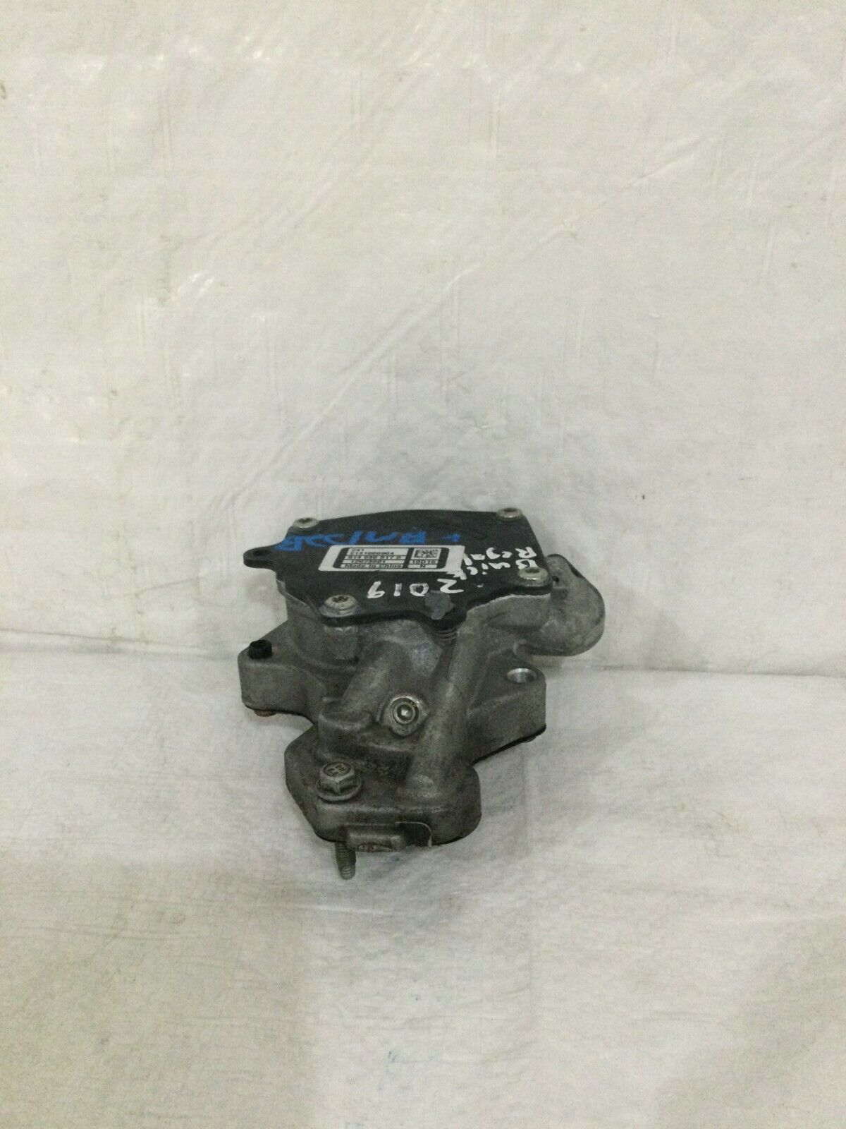 2019 Buick Regal Preferred II 2.0L Engine Motor Air Vacuum Pump OEM 12673081
