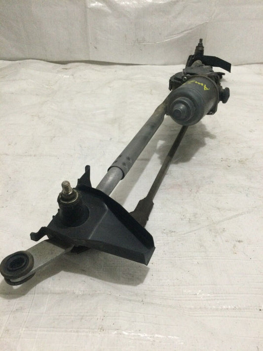 2015 Jeep Patriot Windshield Wiper Motor  OEM