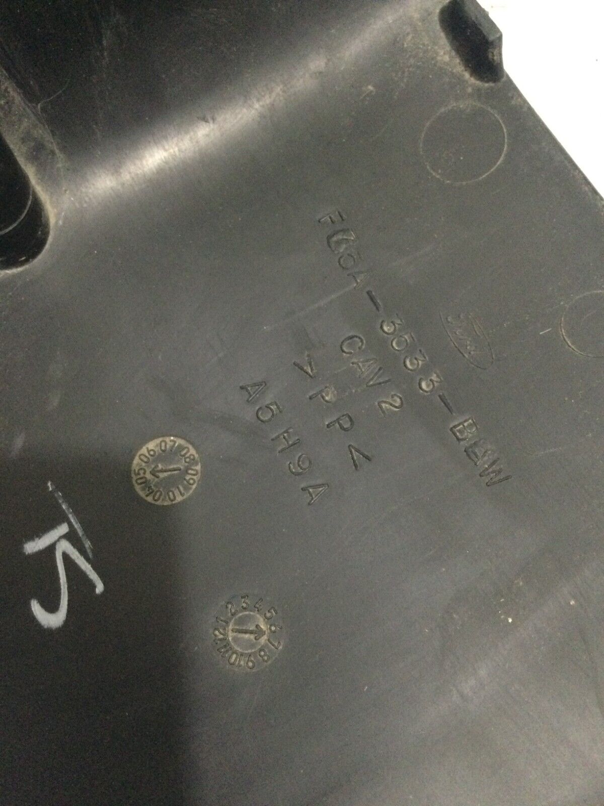 1999-2007 Ford F250 F350 Steering Column Shroud Lower OEM