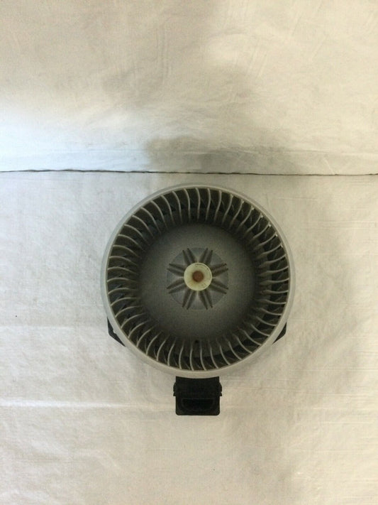 2009 Toyota Corolla A/C Heater Blower Motor OEM 
