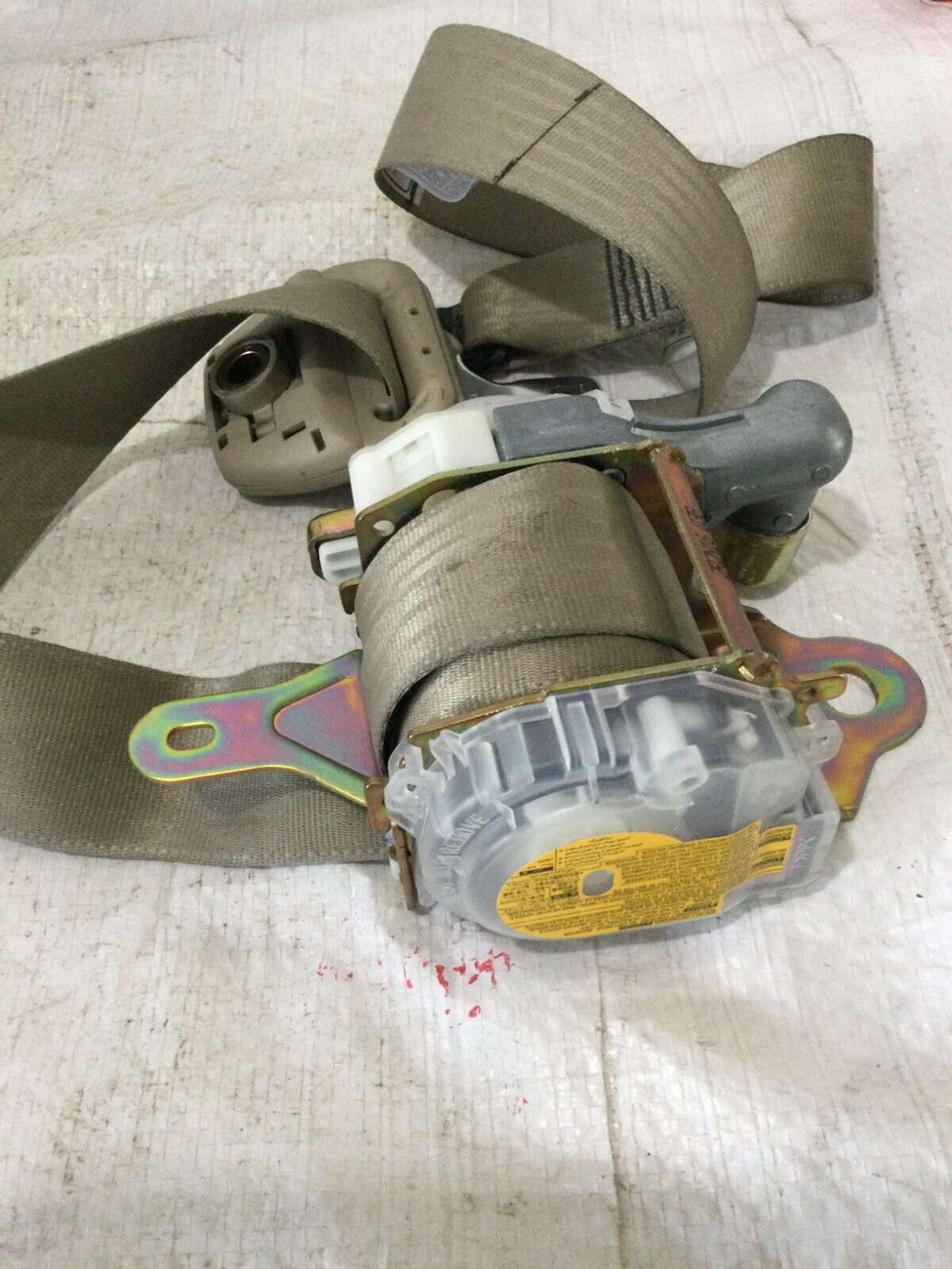 2003 Toyota Highlander Front Right Passenger  Side Seat Belt  Bucket OEM