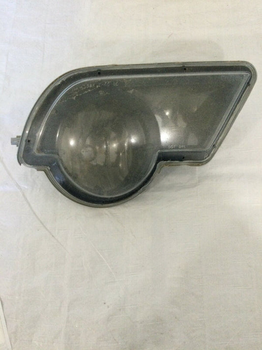 2002-2006 Chevy Avalanche Right Corner Park Light Passenger Side OEM RH