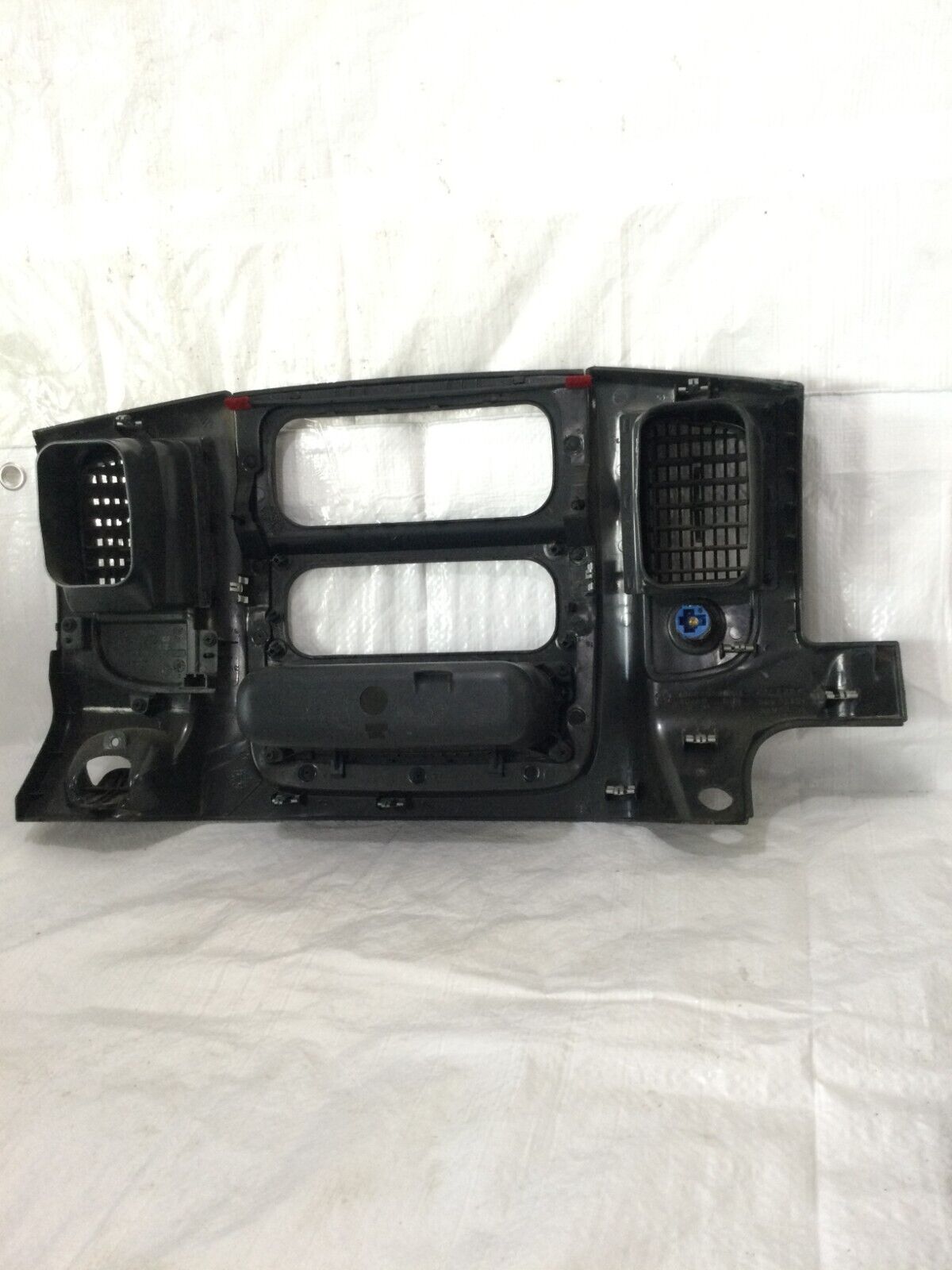 2002-2005 Dodge Ram 1500 2500 3500 Radio Dash Trim Bezel with Vents OEM