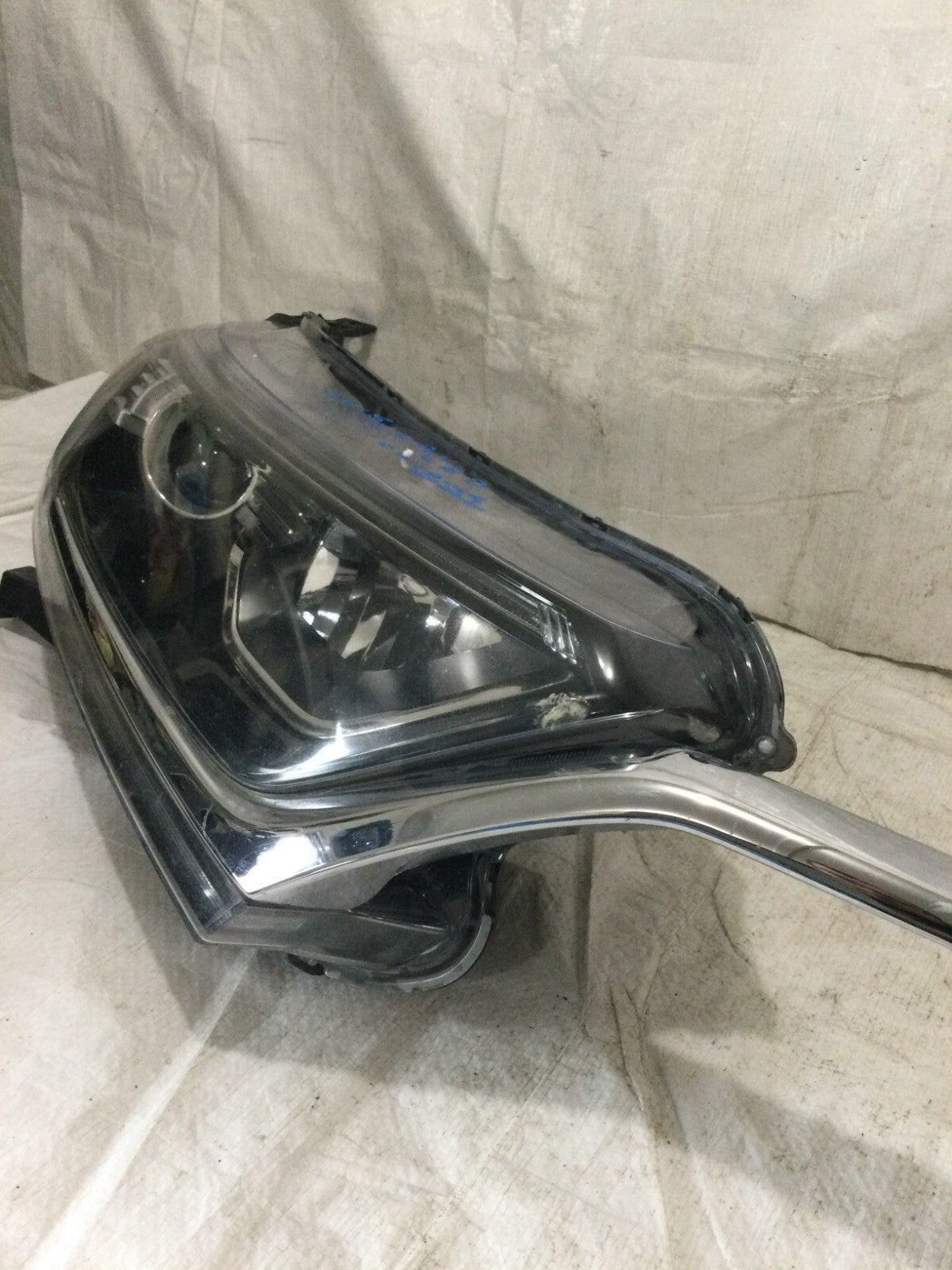 2018 Honda CR-V CRV LED Right Passenger Side Headlight Assembly OEM 2017-2022