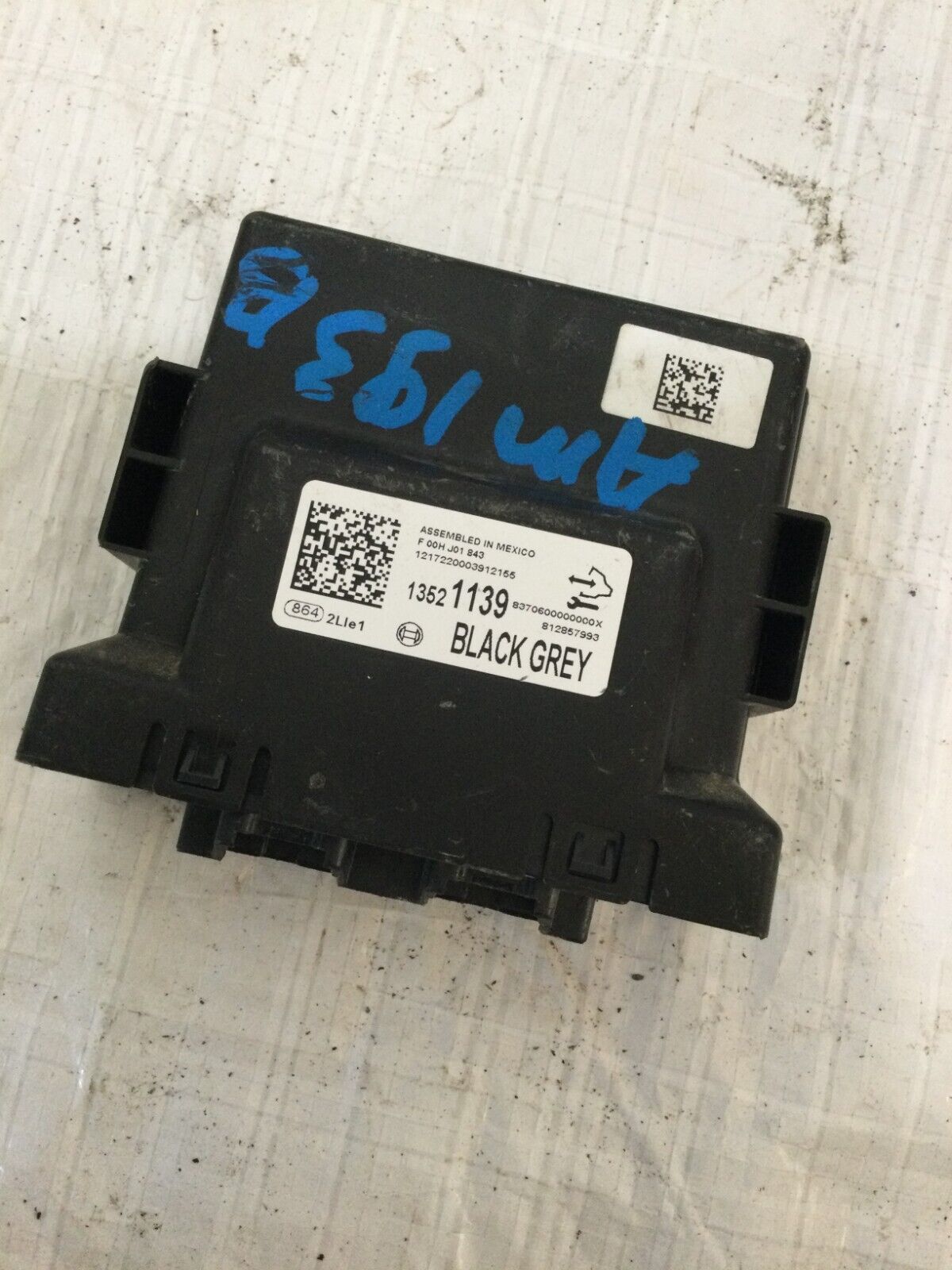 2018 Chevrolet Silverado 1500 Left Driver Park Assist Control Module - 13521139