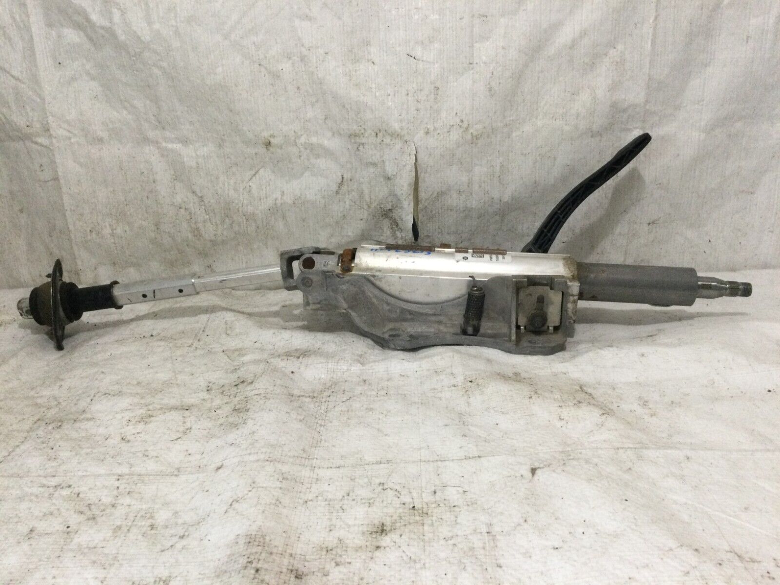 2019-2023 Ram 1500 BARE Power Steering Column OEM 68254102AB
