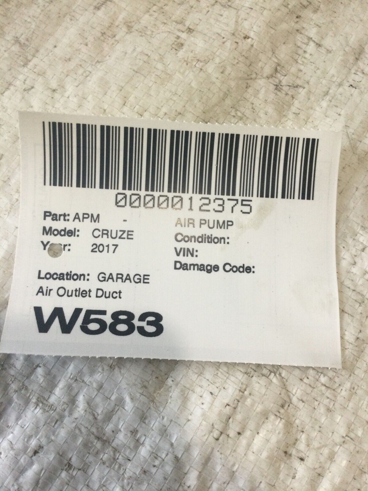 2017 Chevrolet Cruze Air Cleaner Outlet Duct Assembly 42500890 OEM