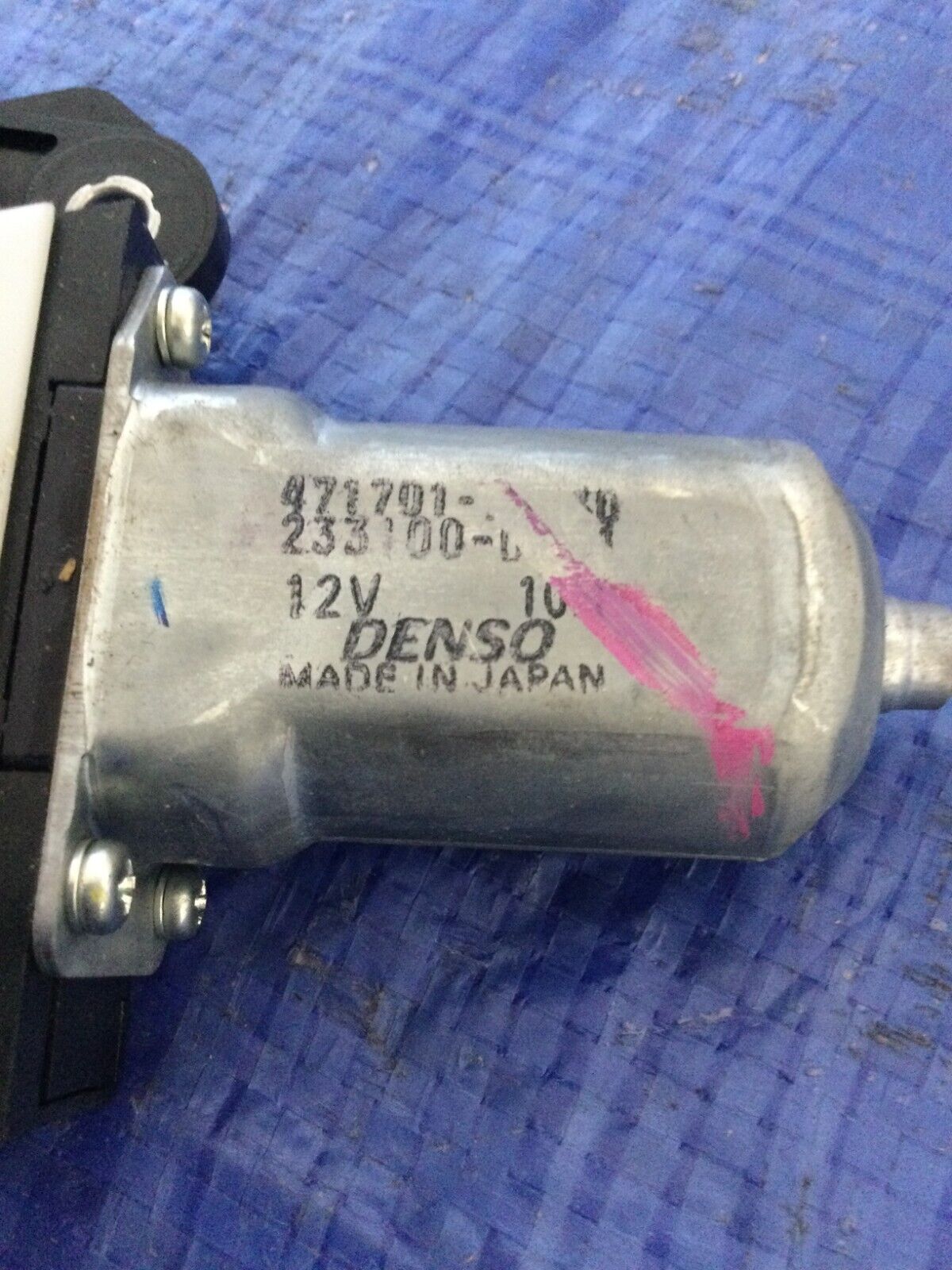 2007 Cadillac Escalade Sun Roof  Motor OEM
