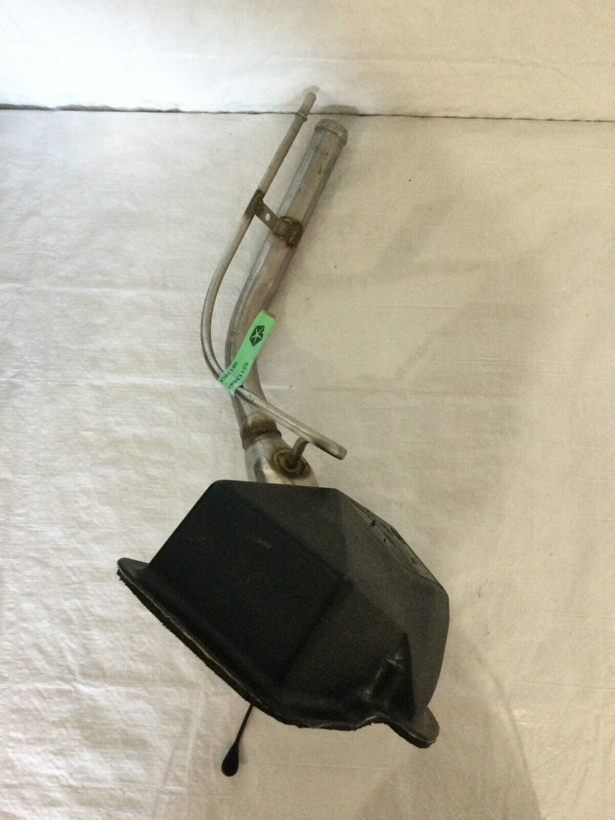 2007 Dodge Ram 1500 Fuel Filler Overflow Tube 52113581AC OEM