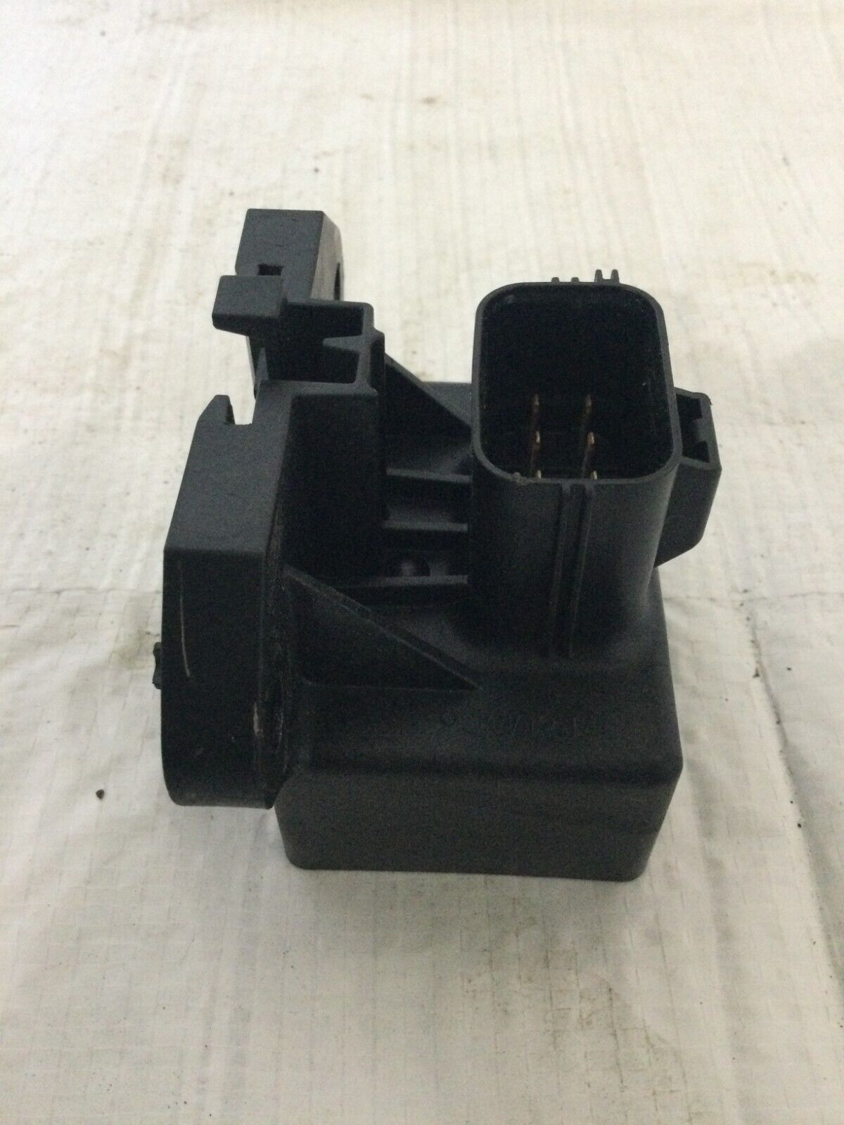 2017 Ford Explorer Fuel Pump Control Module OEM FU5A-9D370-JA