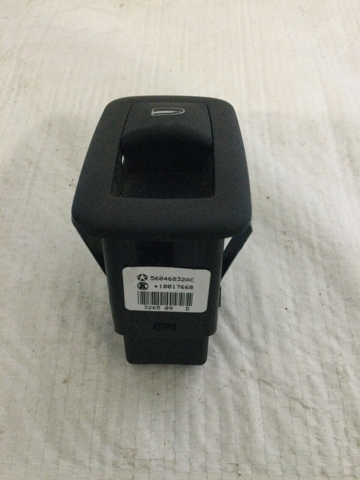 2018 Dodge Ram 1500 Driver Left Rear Power Window Switch 56046832ac UDIZO