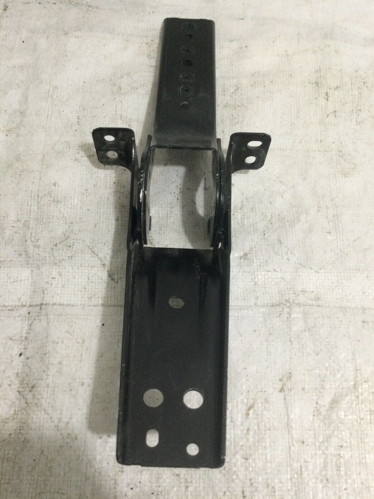2019-2022 GMC Sierra 1500 Upper Tailgate Hinge Right OEM RH