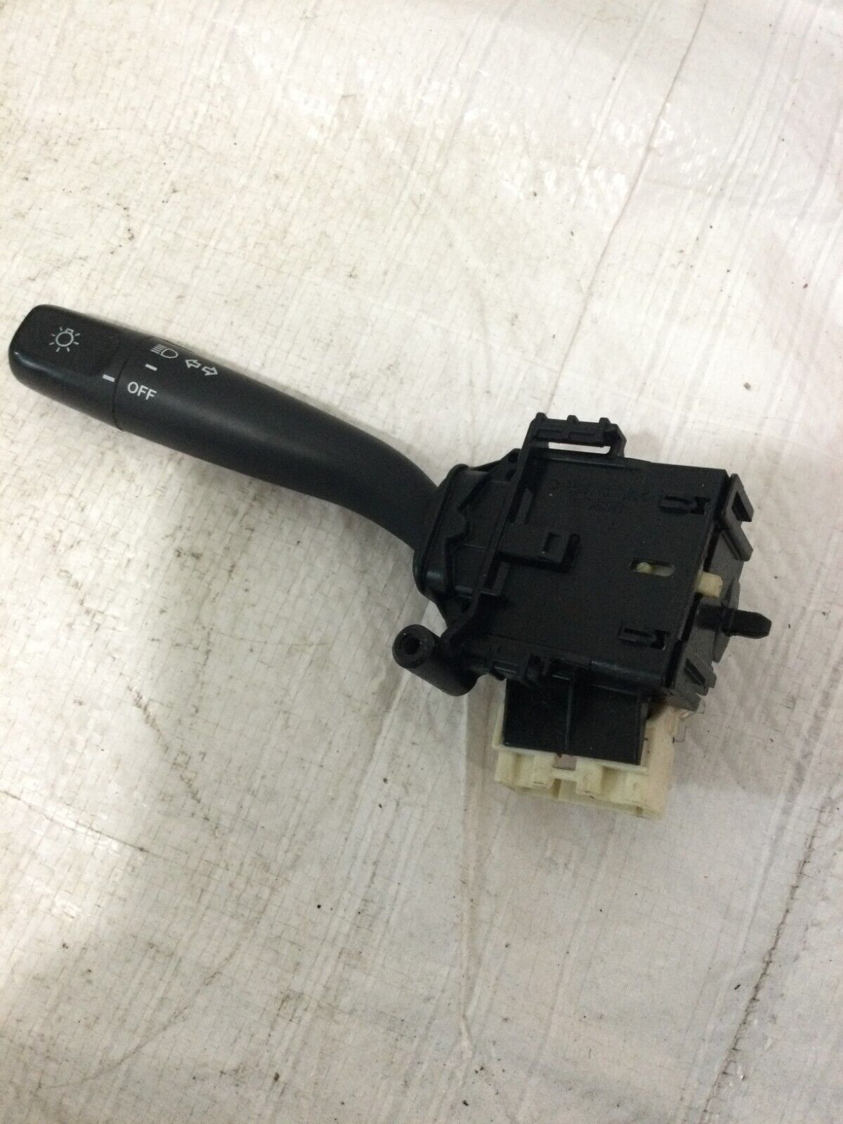 2003 Toyota Highlander  Headlight Turn Signal Switch  OEM