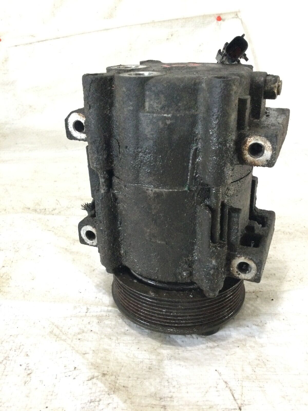 2006 Dodge Ram 3500 5.9L Diesel AC Compressor OEM