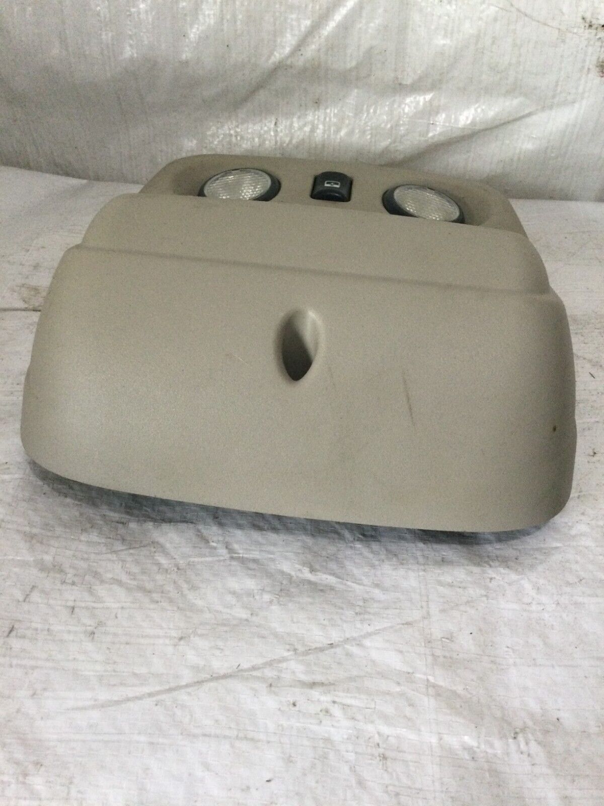 2005 Chevy Avalanche 1500 Front Overhead Console  15812250 OEM