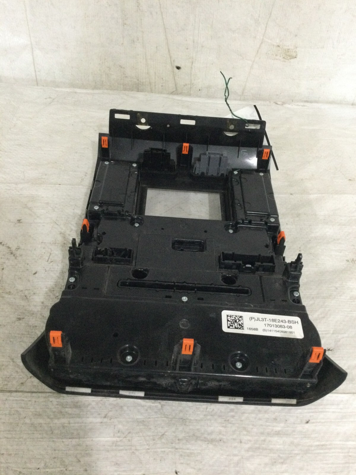 2018 Ford F-150 Audio & Climate Control Panel JL3T-18E243-BSH OEM