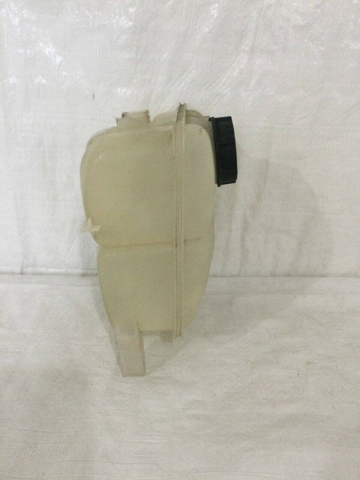 Ford Focus 2008-2011 Coolant Overflow Recovery Bottle Tank Reservoir OEM
