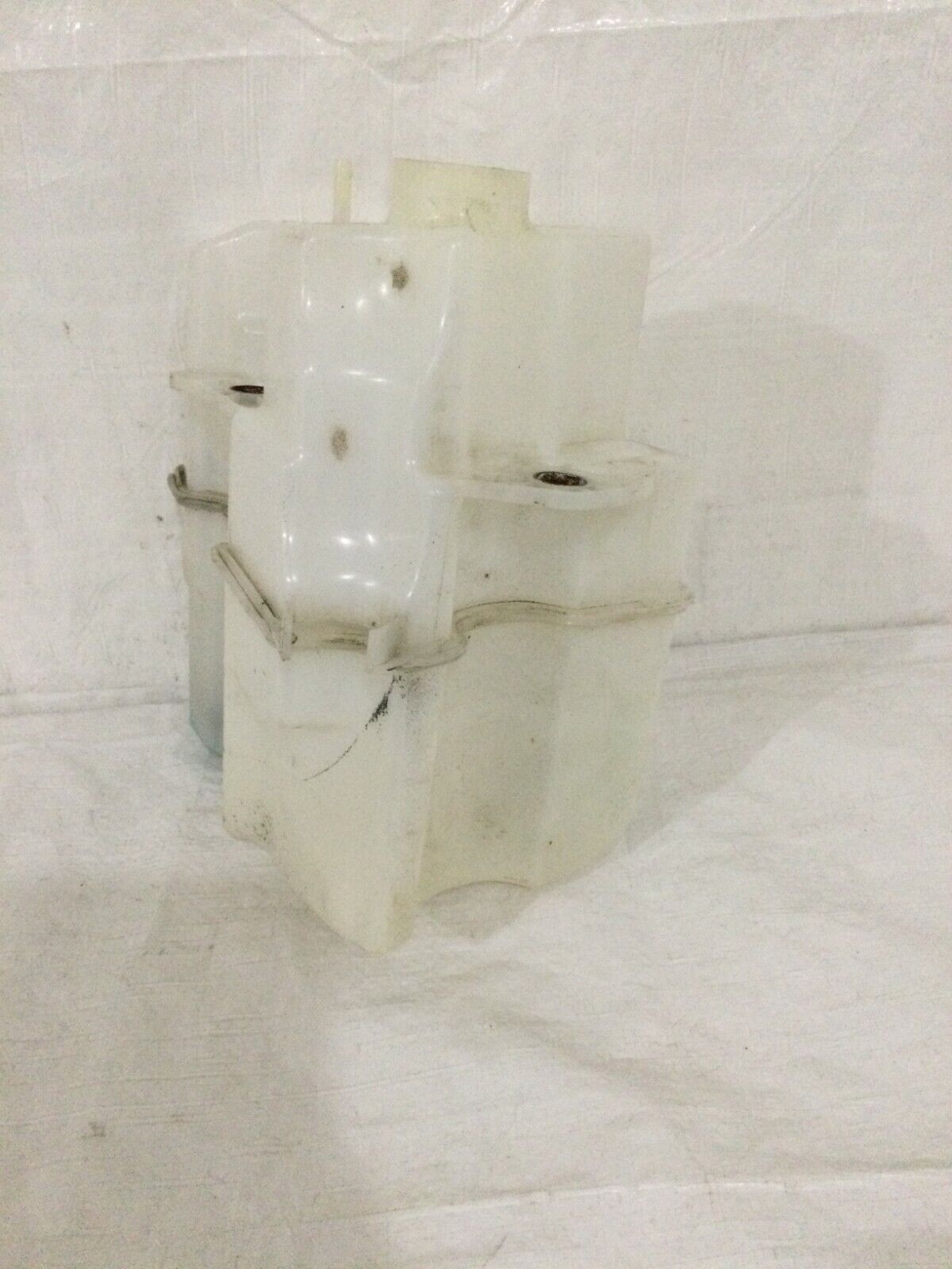 2006 Volvo V70 Windshield Washer Fluid Reservoir 9178881 OEM