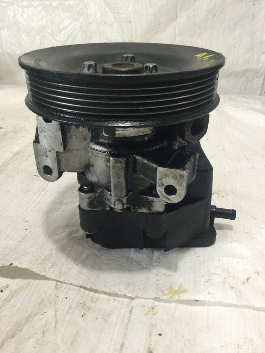 2006 Dodge  Sprinter  2500 Power  Steering Pump  2.7L OEM