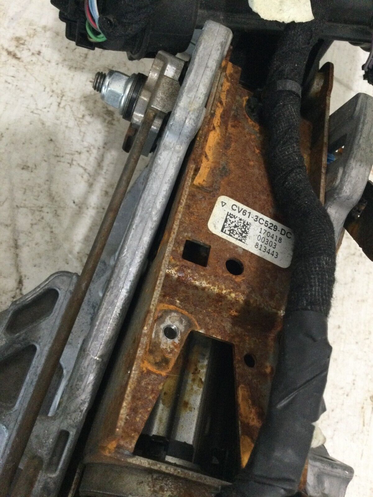 2017-2019 Ford Escape Steering Column Assembly OEM
