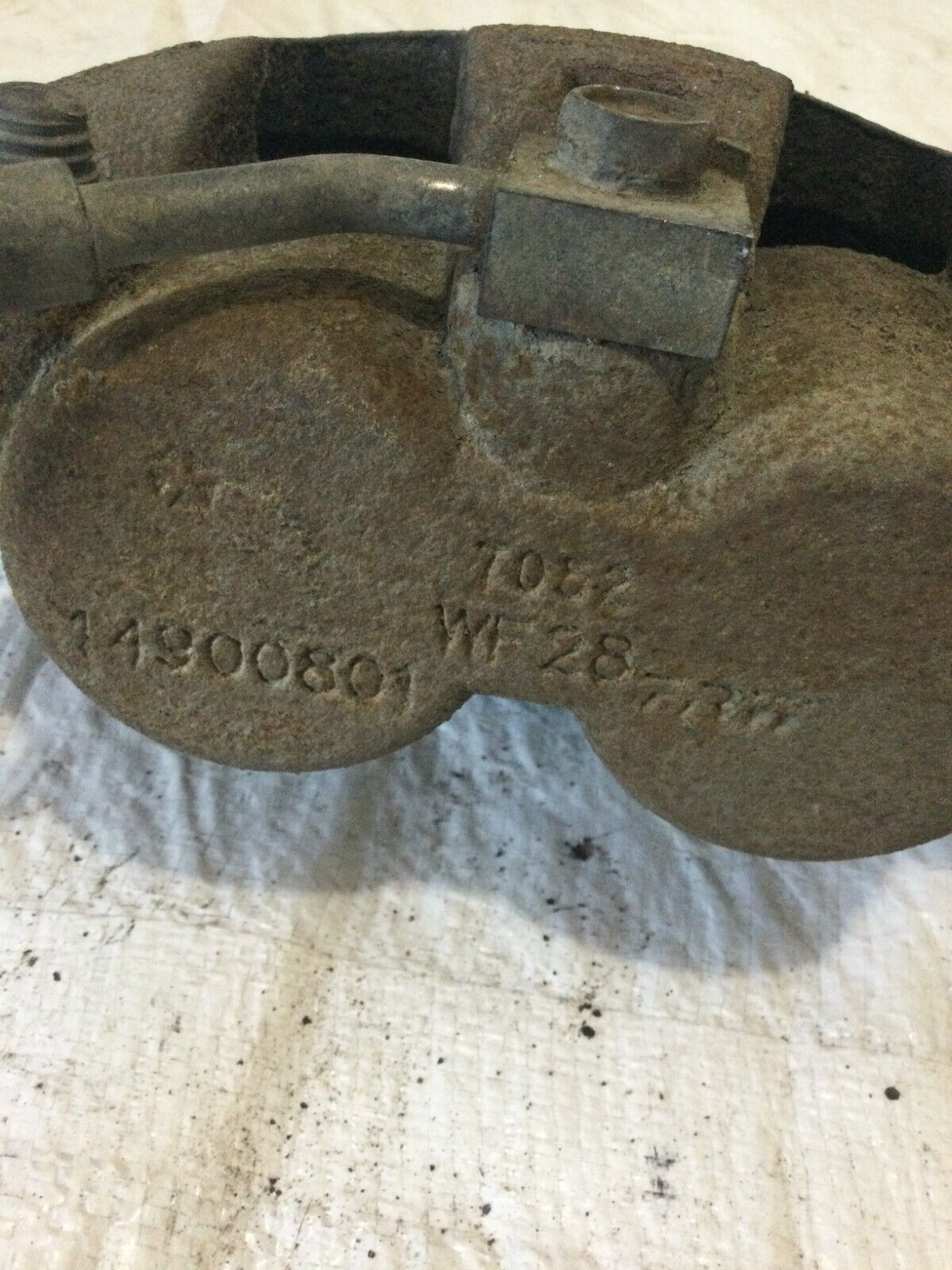 2017 Dodge Ram 1500  Front Right  Break Caliper   OEM