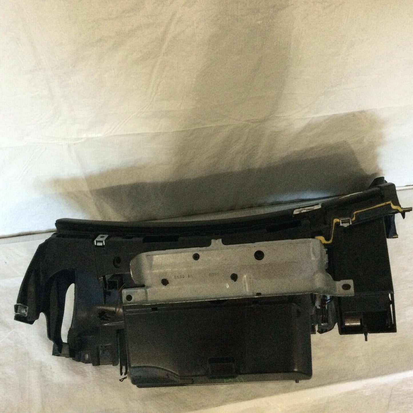 2003-2006 Mercedes Benz W211 E55AMG Dashboard Glove Box Storage Compartment OEM