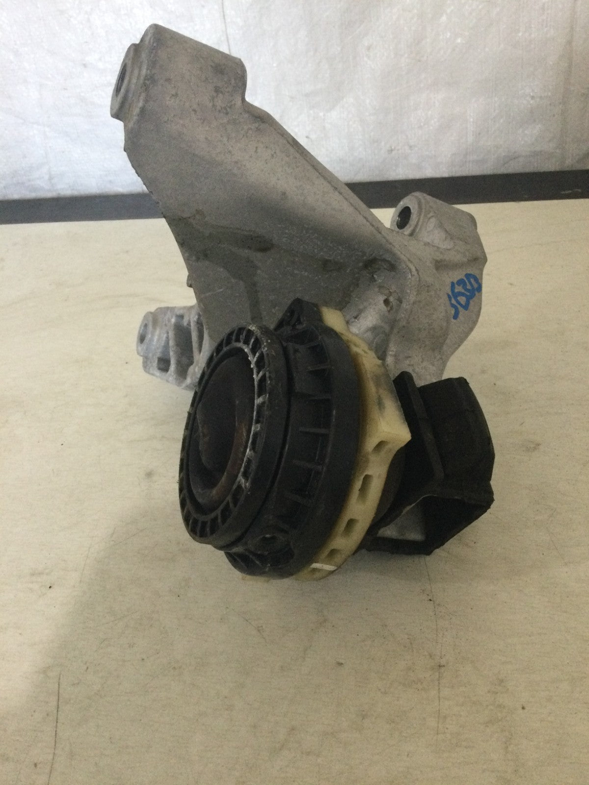 2024 Nissan Rogue 1.5L Engine Mount OEM