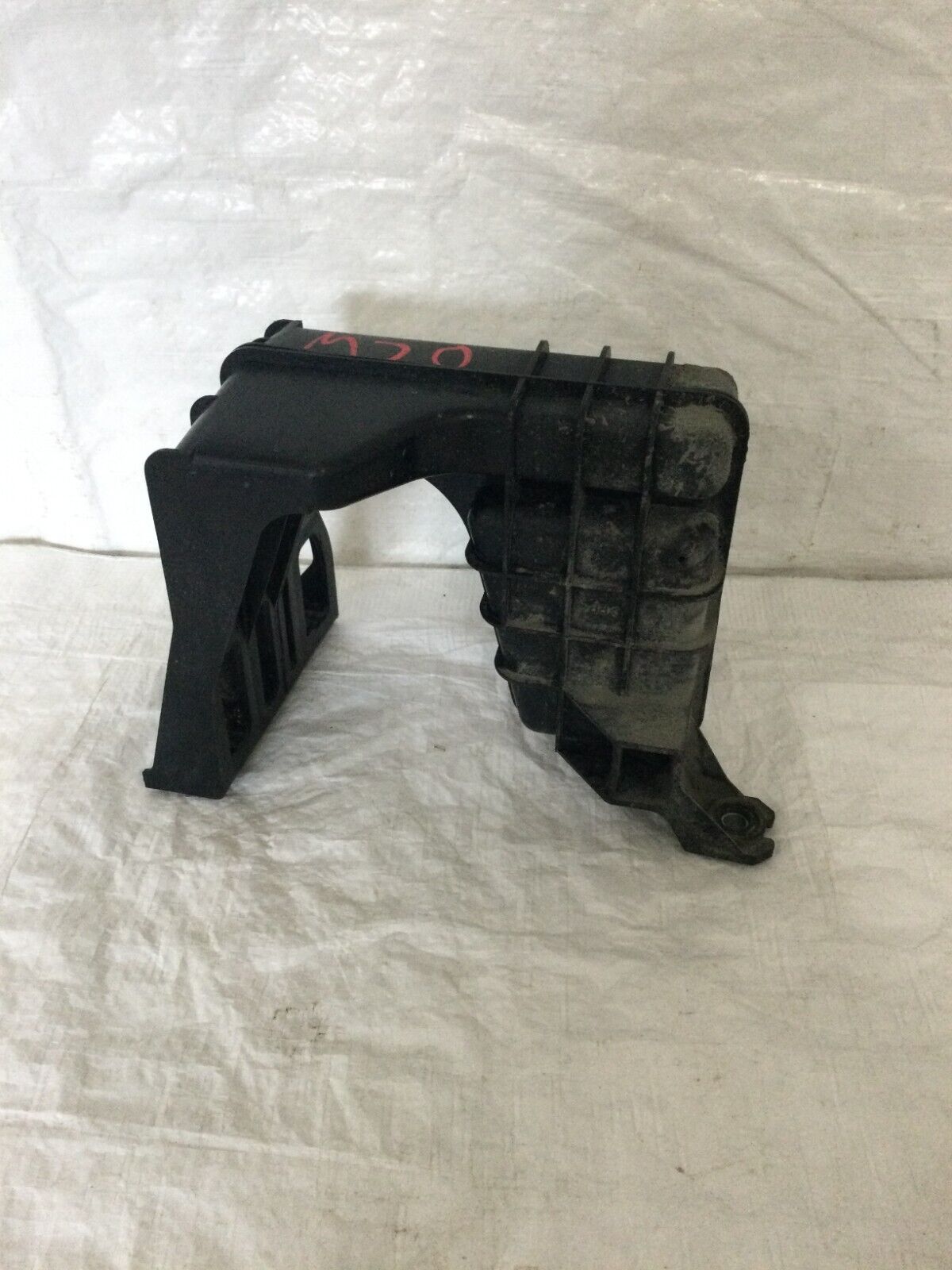 2005 Mazda 6 Air Intake Resonance Chamber OEM
