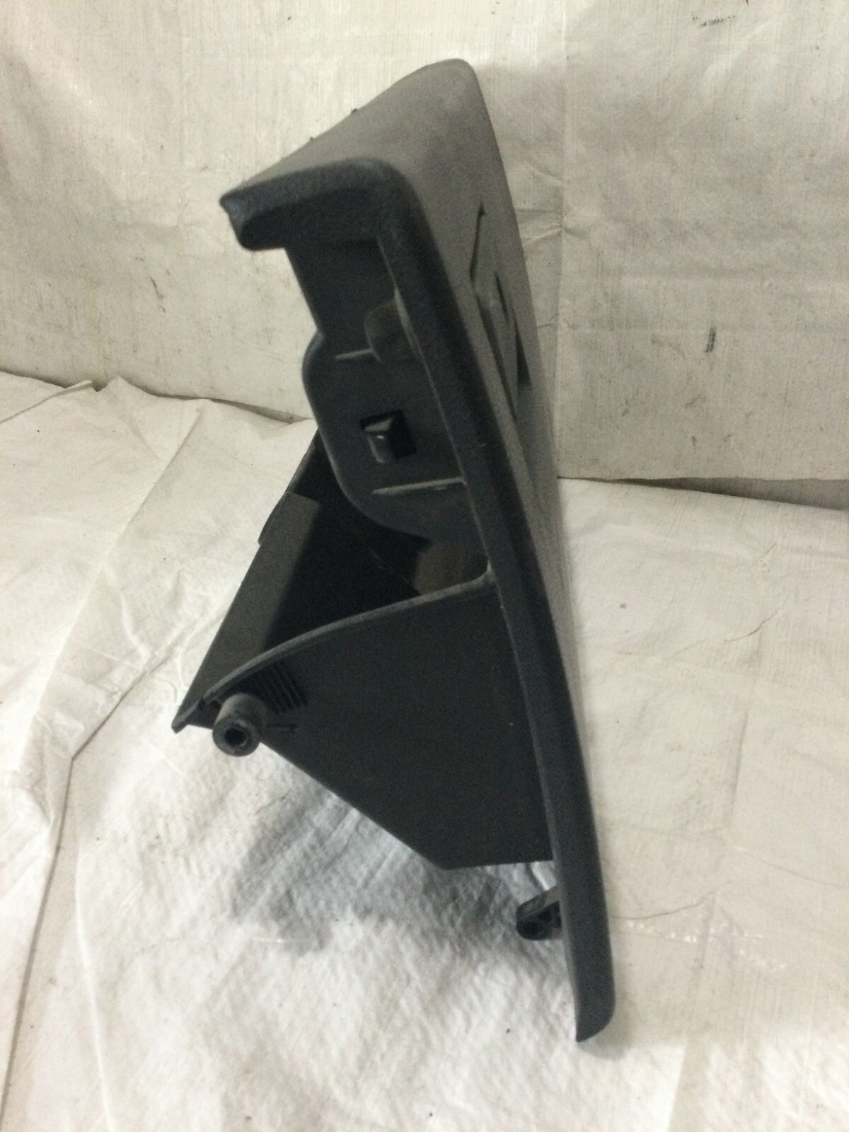 2017-2020 Ford F-150 F150 Glove Box Assembly GL3B-15060T10-BC3ZHE OEM