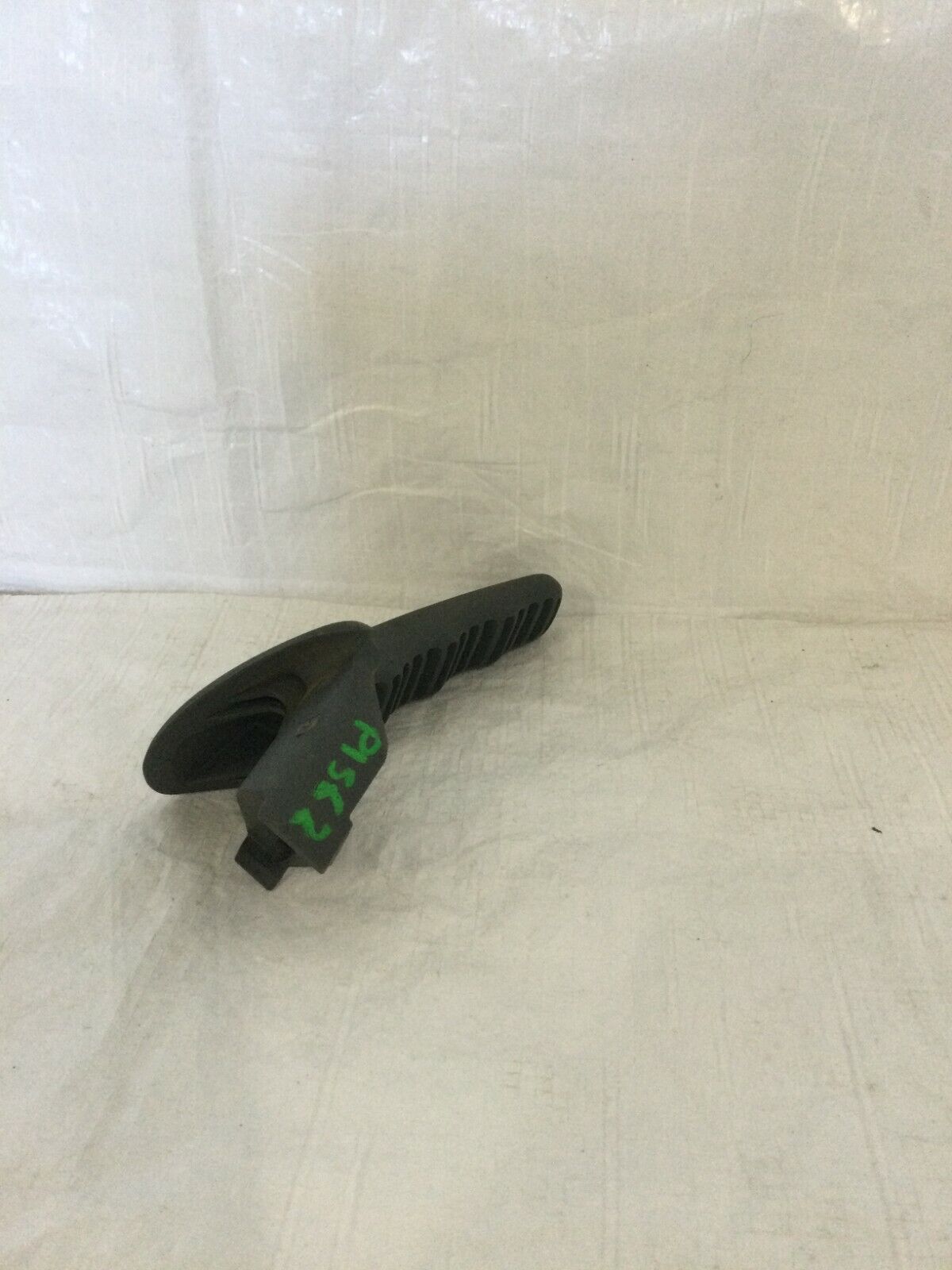 2004 Dodge Ram 1500 Front Left Interior Door Handle OEM