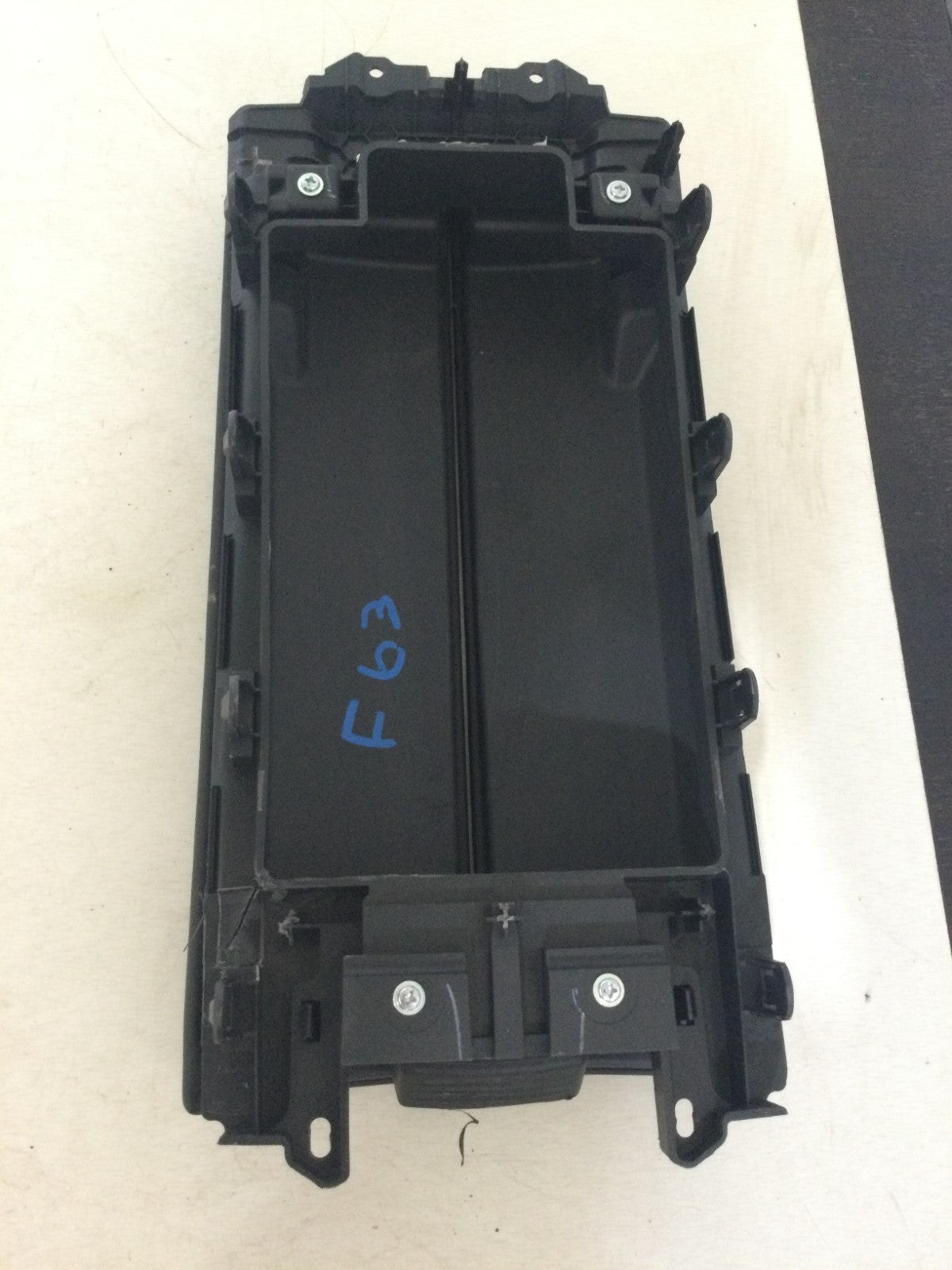 2024 Nissan Rogue 1.5L Center Arm Rest OEM