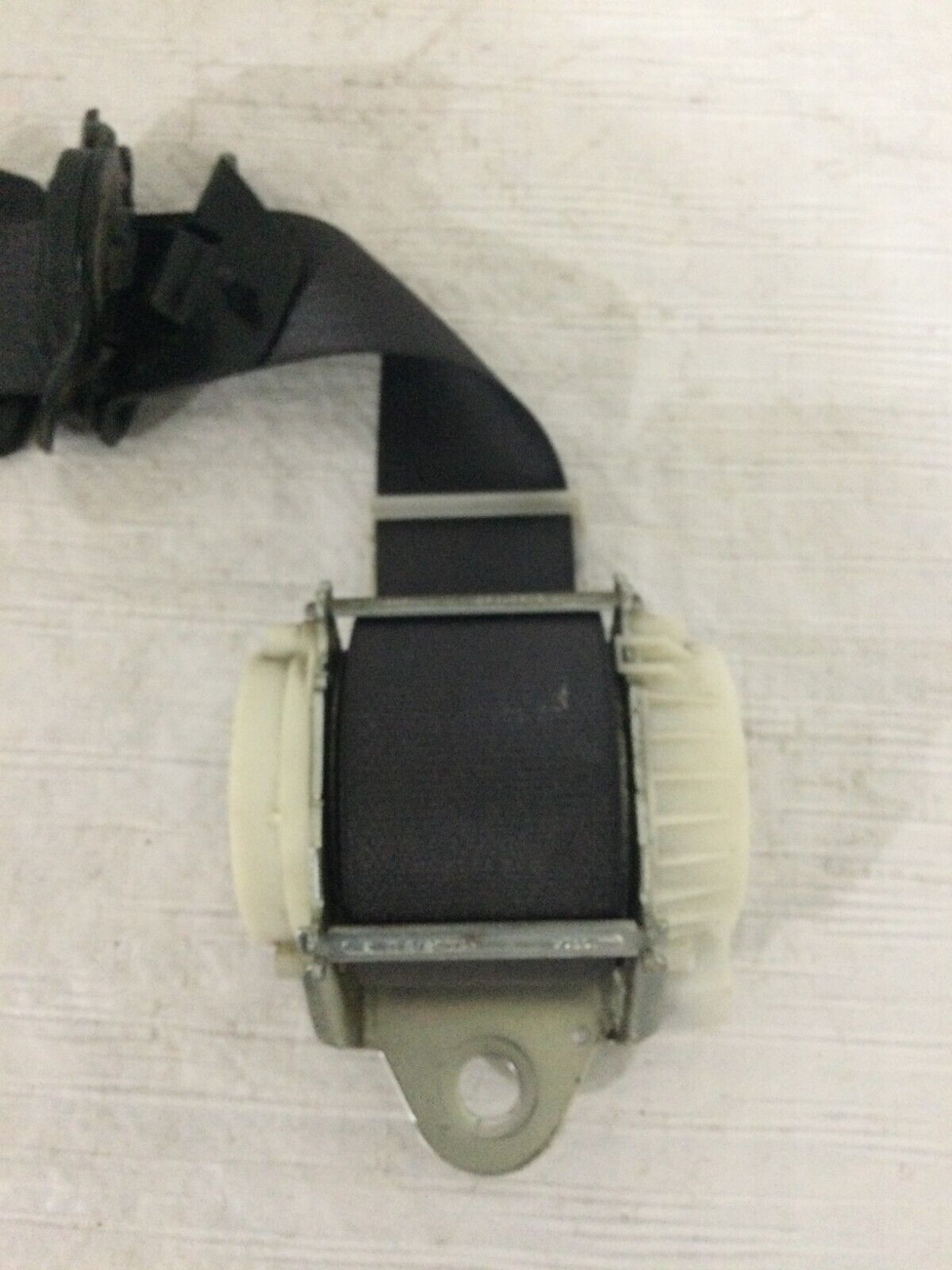 2007 GMC Sierra 1500 Rear Left Seat Belt OEM 15890417