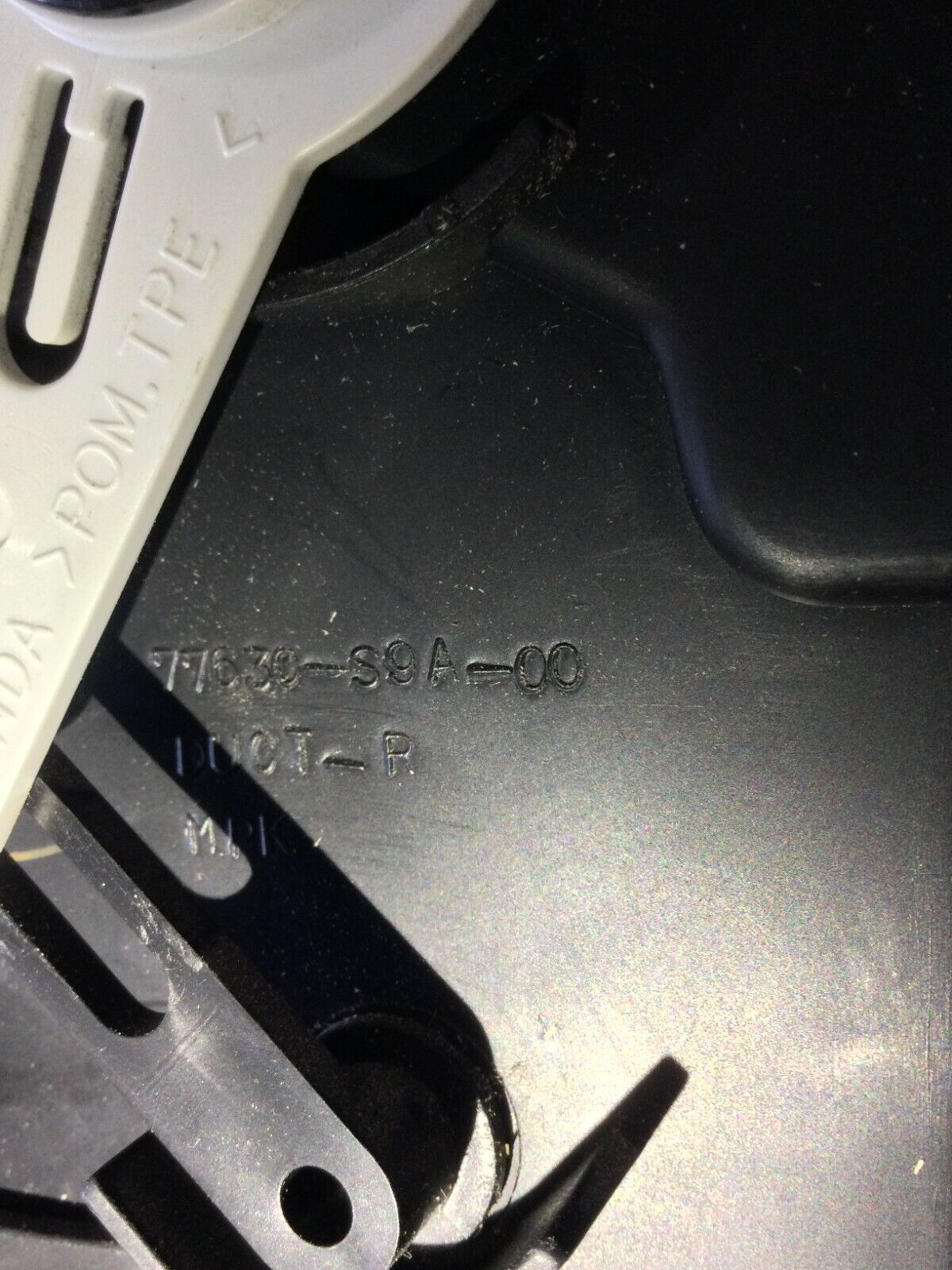 2002-2005 Honda CR-V CRV Dash Air Vent Right Passenger Side Duct OEM RH