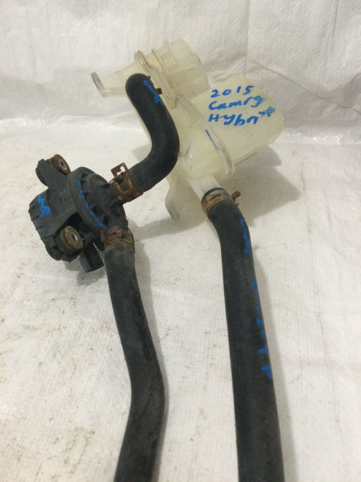 2016 Toyota Camry Washer Bottle Reservoir OEM