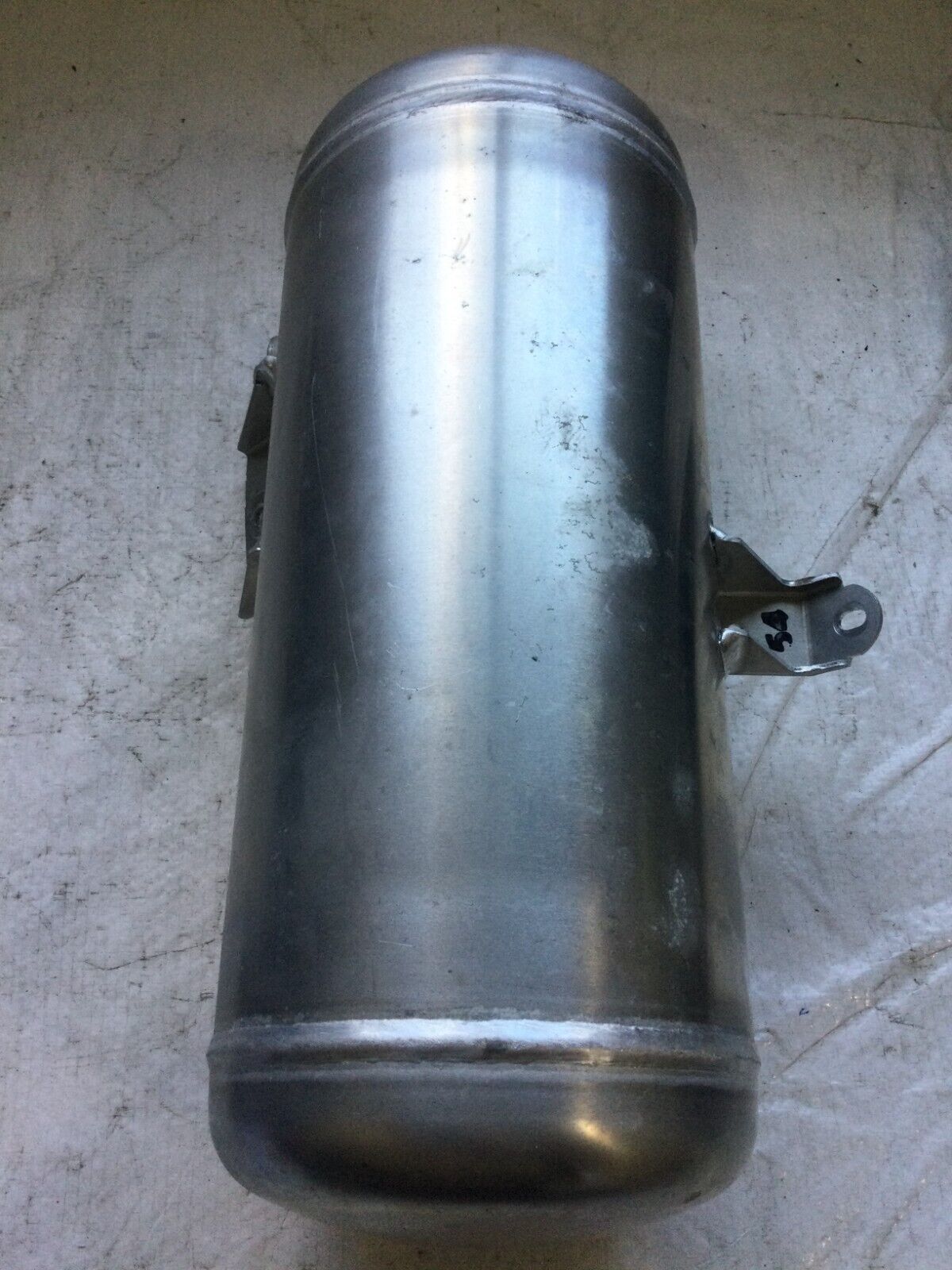 2007 Volkswagen Touareg Air Suspension Pressure Tank Accumulator 7L0616202A OEM