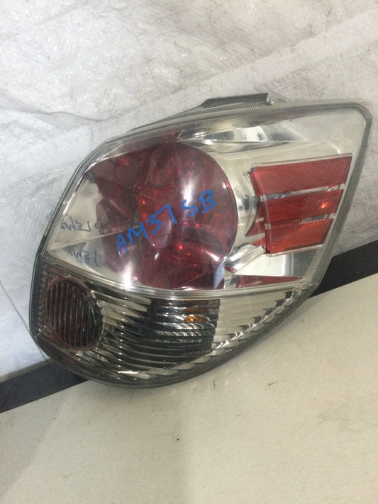 2004 Toyota Matrix Right Passenger Side Tail Light OEM