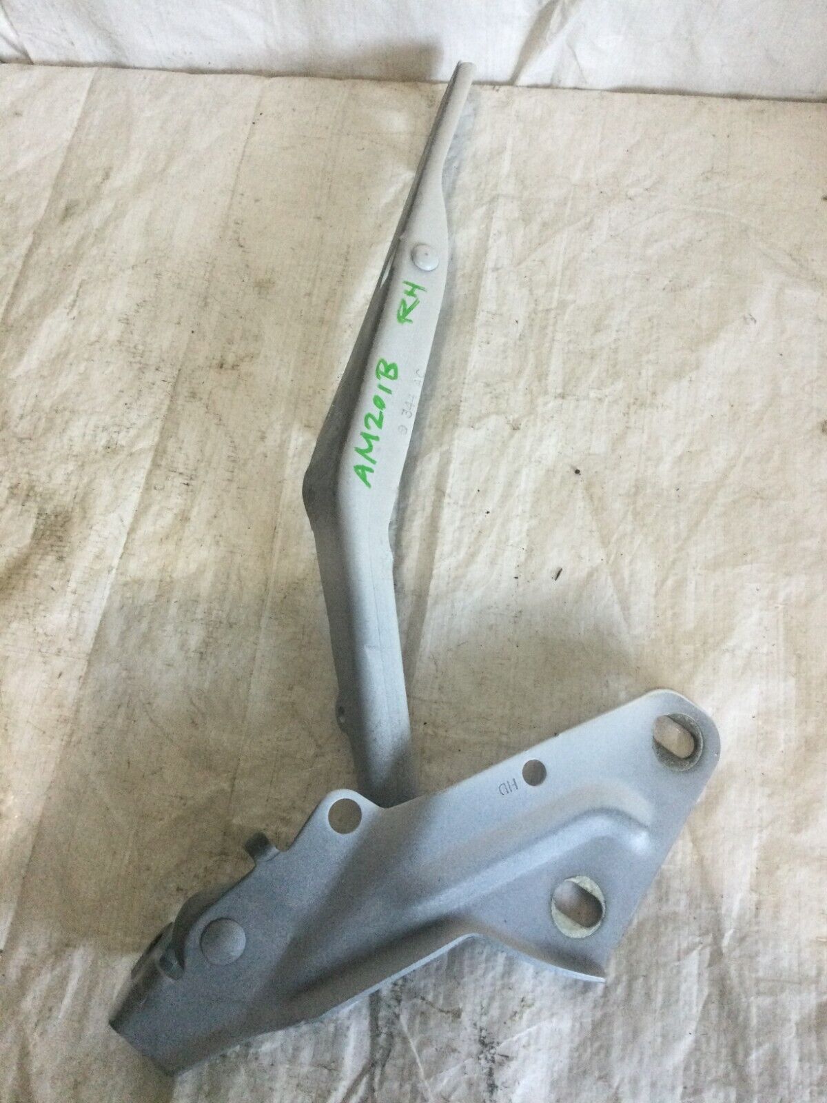 2018 Ram 3500 Right Passenger Side Hood Hinge OEM