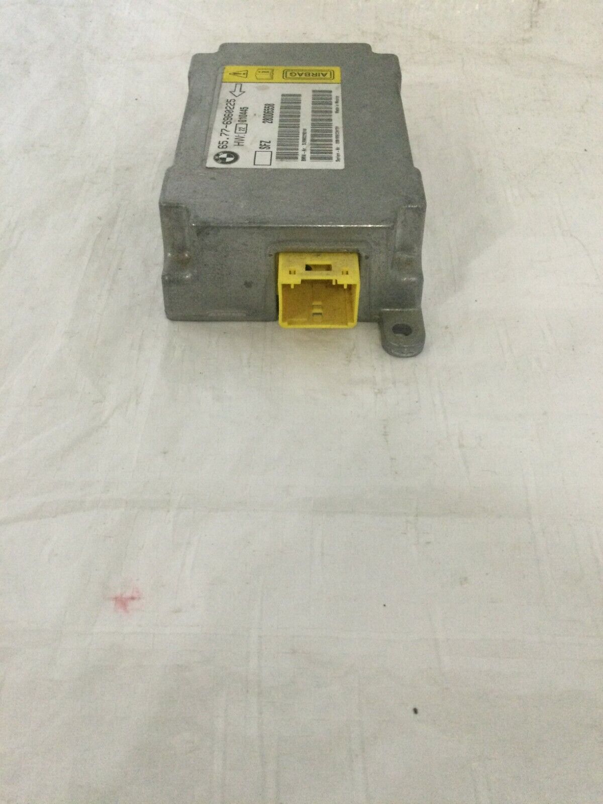 2006 BMW 750Li Sedan Crash Impact Sensor Module OEM 6960225 