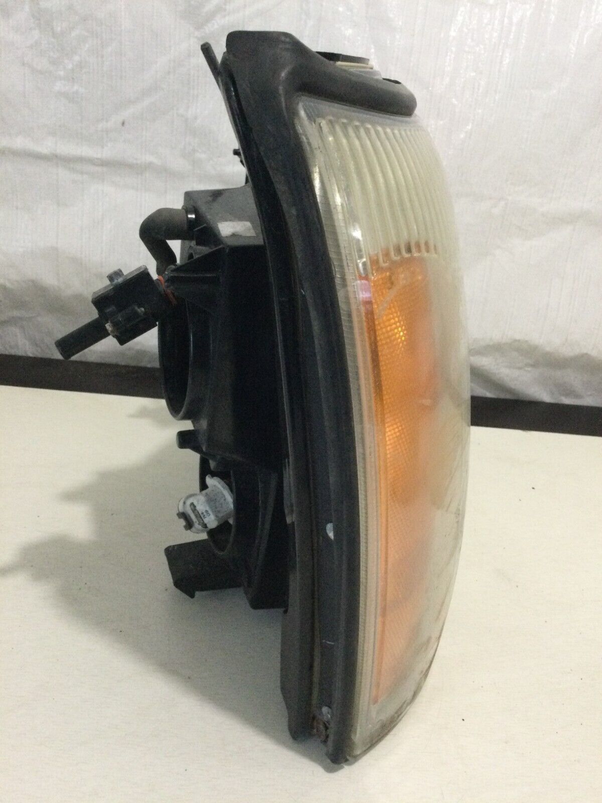 2003-2006 Cadillac Escalade Headlamp Headlight Assembly OEM