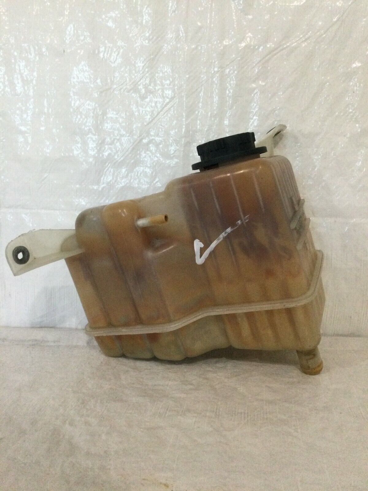 2006 Ford F350SD Coolant Recovery Reservoir Bottle OEM 6.0L Turbo Diesel