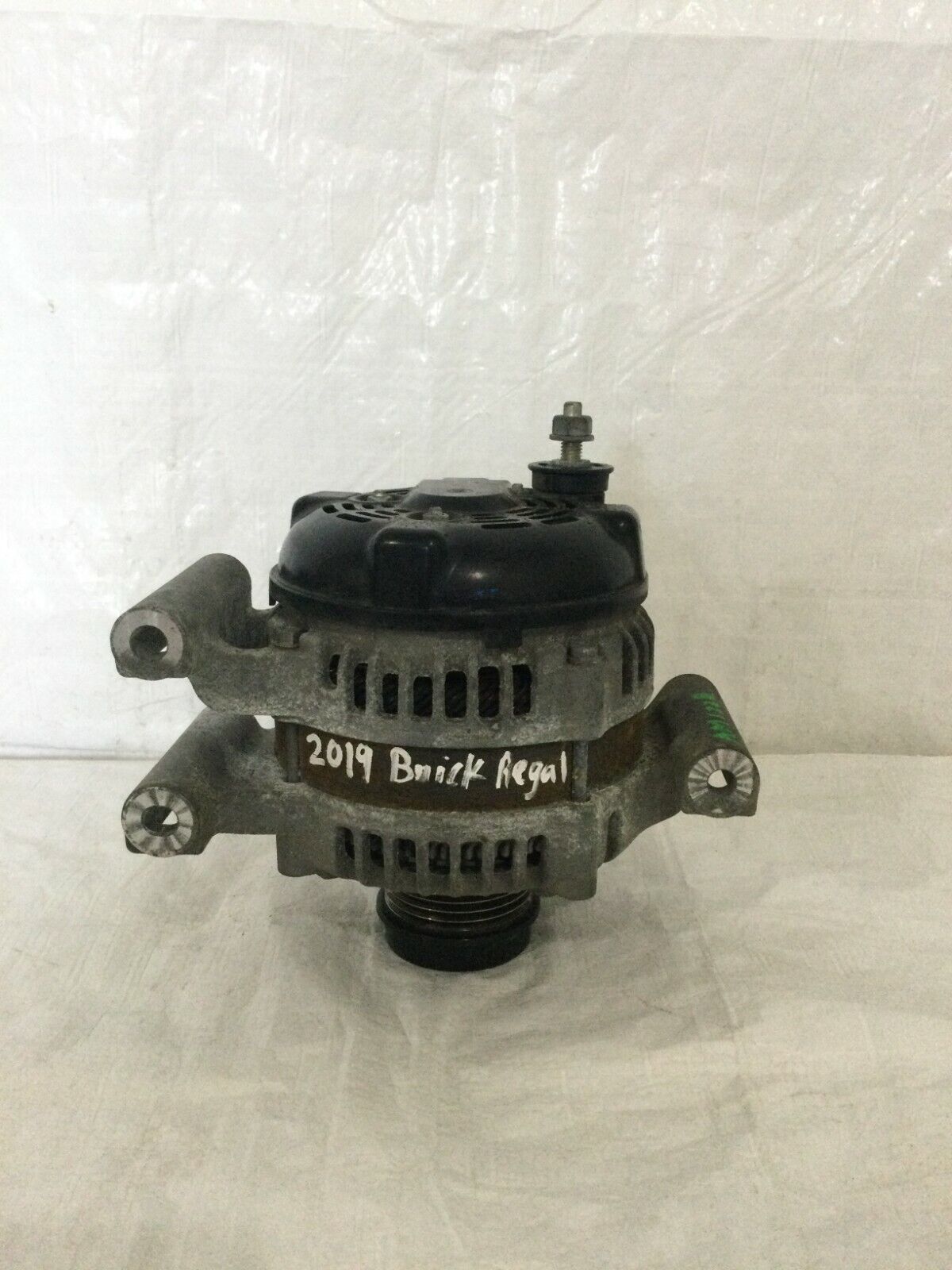 2018-2019 Buick Regal Preferred II Alternator Motor 13592811 OEM 2.0L