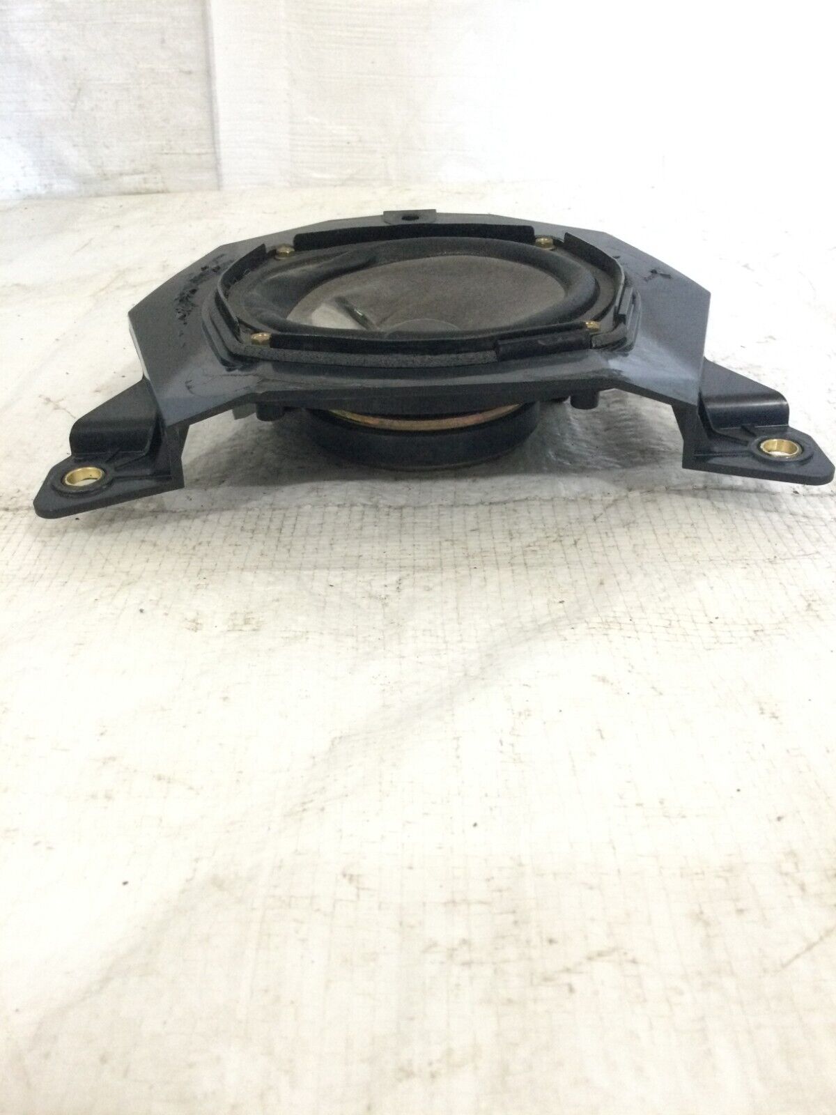 2003-2006 Cadillac Escalade EXT Right Rear Door Speaker OEM 15054681