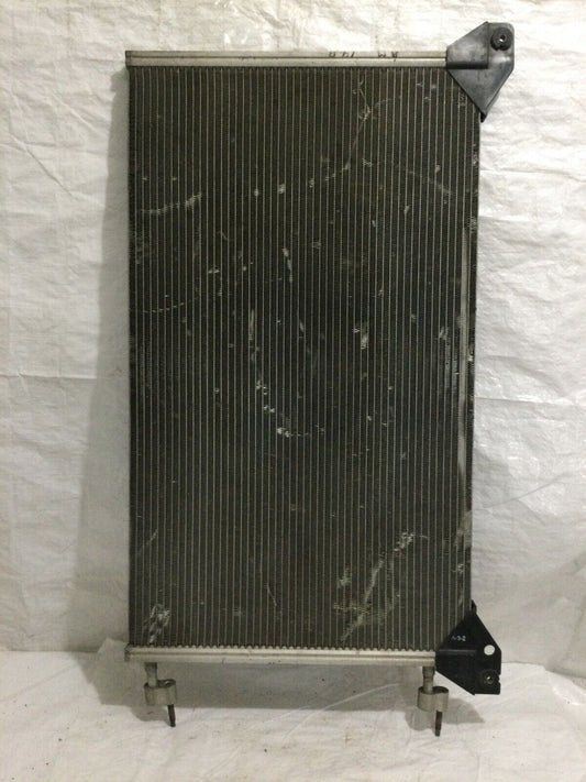 2002 GMC Sierra 1500 6.0L A/T Radiator Assembly OEM