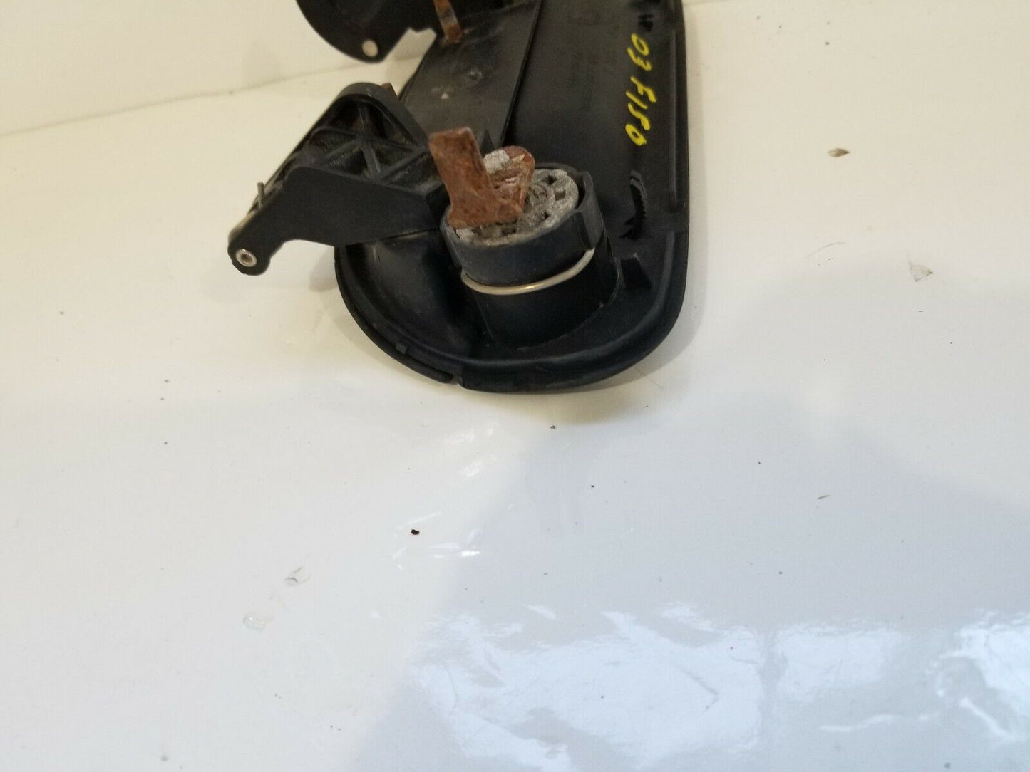 2003 Ford F-150 Front Left Exterior Door Handle OEM 1997-2003