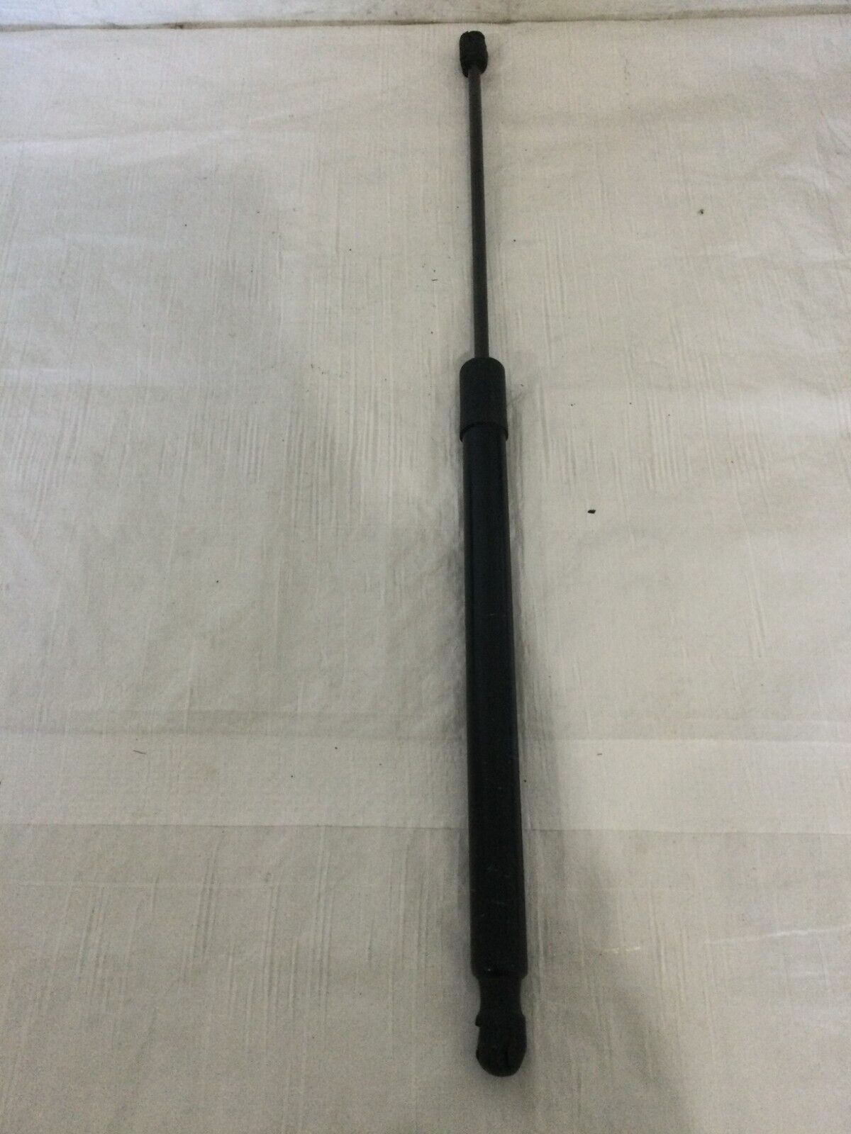 2018-2020 Buick Regal Sportback Lift Support Sportback 39169063 OEM