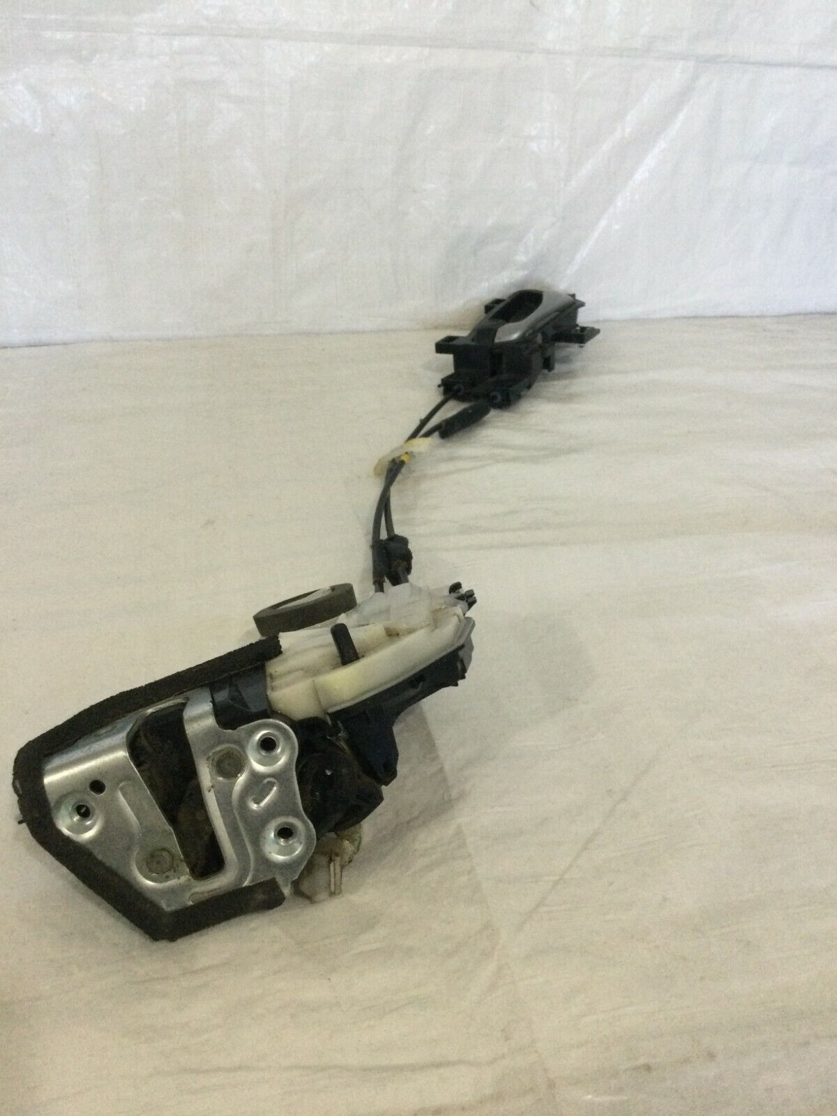 2016-2018 Honda Civic Left Rear Door Lock Latch W/ Interior Door Handle OEM
