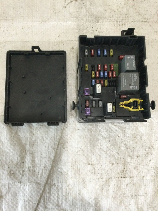 2013 Dodge Journey Intelligent Power Module Fuse Box OEM 68068355AD