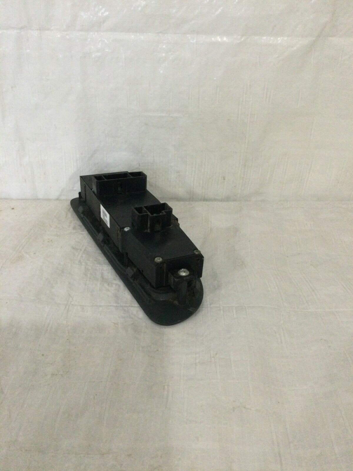 2006-2010 Dodge Ram Left Driver Master Power Window Control Switch 211210-104 