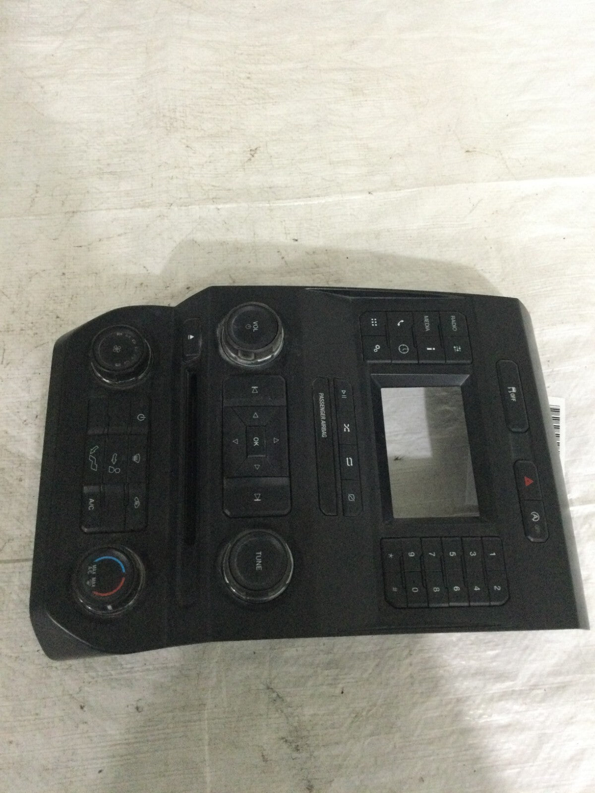 2018 Ford F-150 Audio & Climate Control Panel JL3T-18E243-BSH OEM